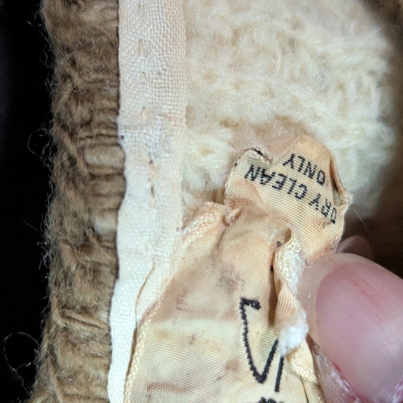 Cozy Cream and Brown Floral Sweater - Picture 5 of 5